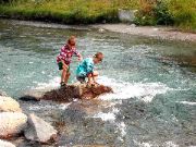 Natan & Aron, Spray River, Banff