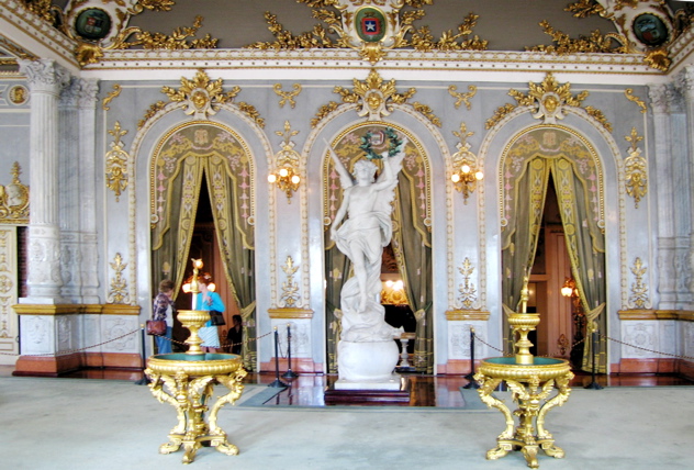 Reception room 2--opera--San Jose